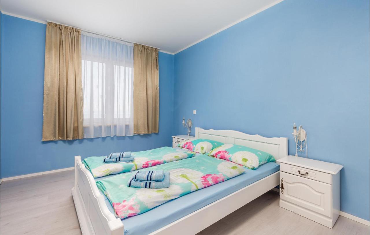 1 Bedroom Gorgeous Apartment In Moscenicka Draga Exterior foto