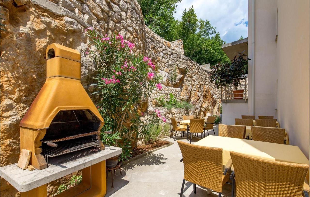 1 Bedroom Gorgeous Apartment In Moscenicka Draga Exterior foto