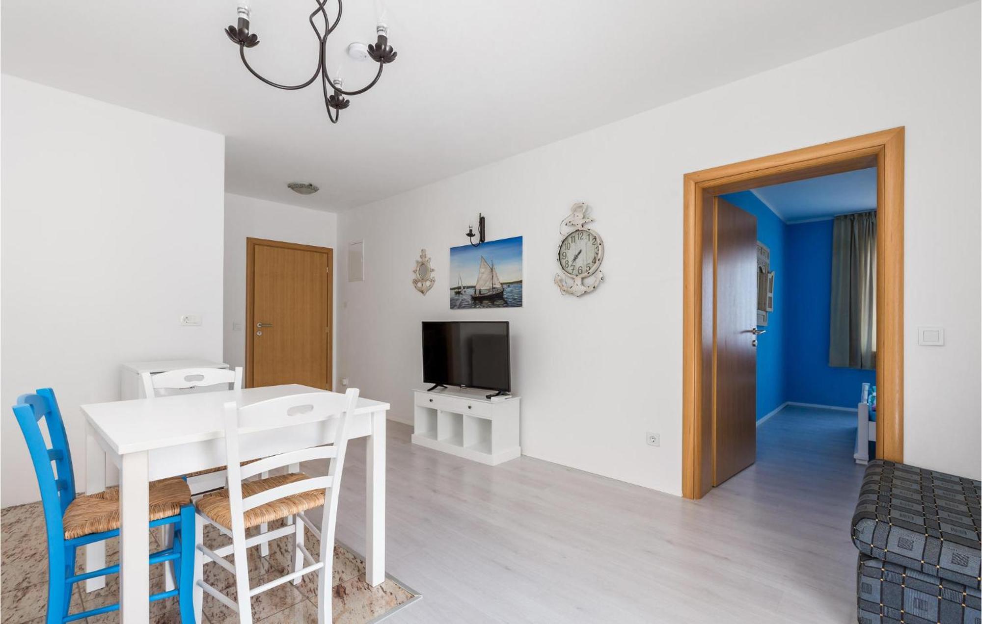 1 Bedroom Gorgeous Apartment In Moscenicka Draga Exterior foto